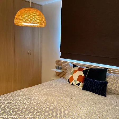 Fat Cow 102 Apartman Livádia