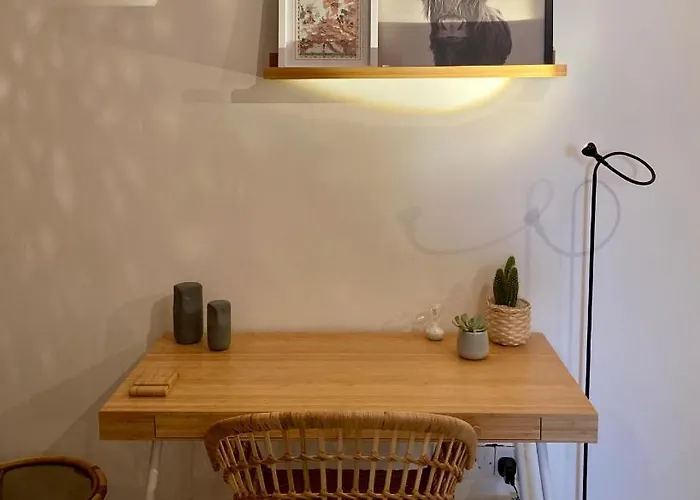 Fat Cow 102 アパート Livadhia